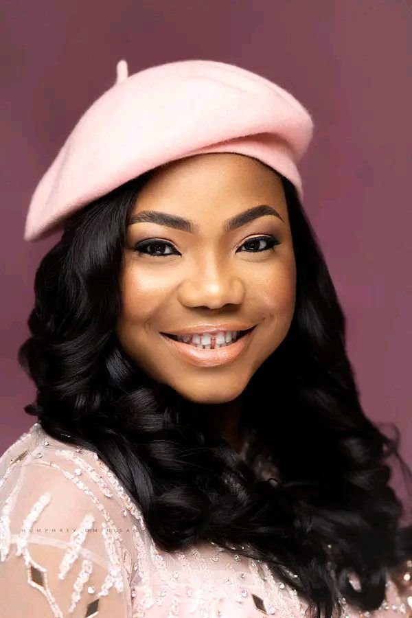 Mercy Chinwo's Biography: Early Life, Marriage, Awards and Recognition, Net Worth, Songs